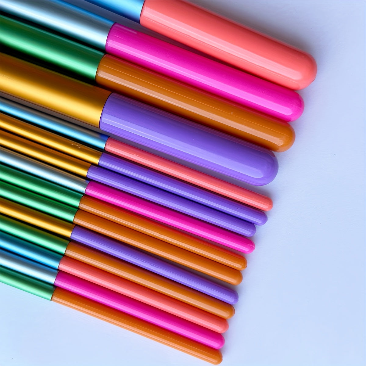 15 pcs Rainbow Color High Quality Makeup Brush Set - Perfect for Eyeshadow, Foundation, and Cosmetic Tools