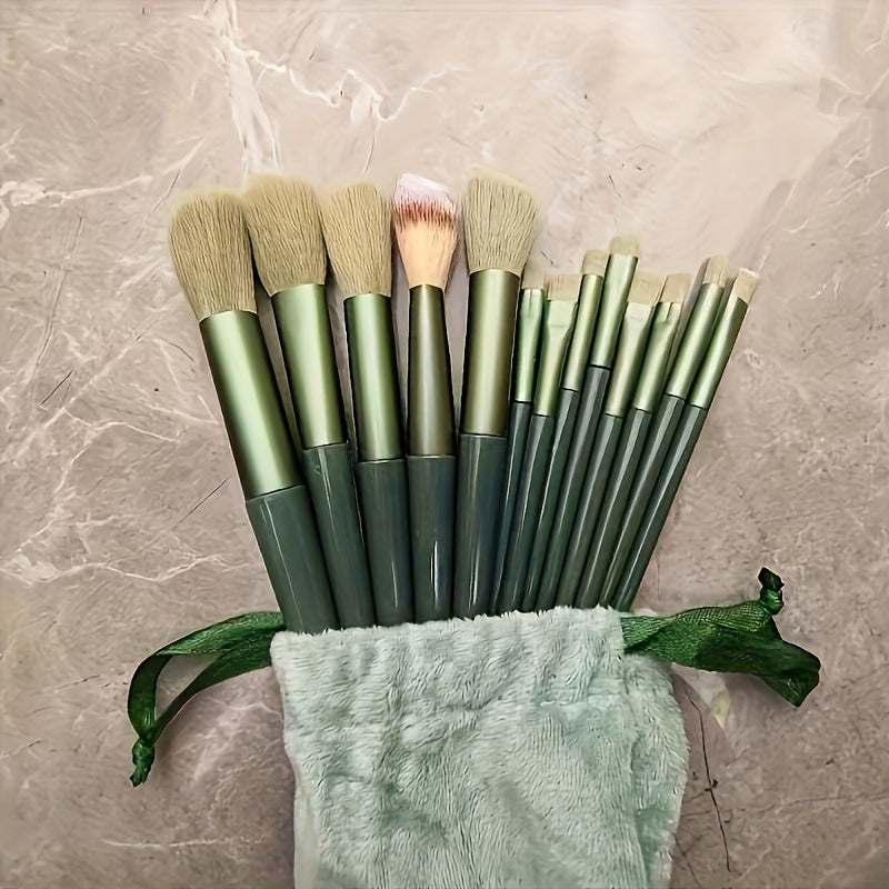 Soft Fluffy Makeup Brushes Professional Foundation Blush Powder Eyeshadow Kabuki Blending Makeup Brush Beauty Tools