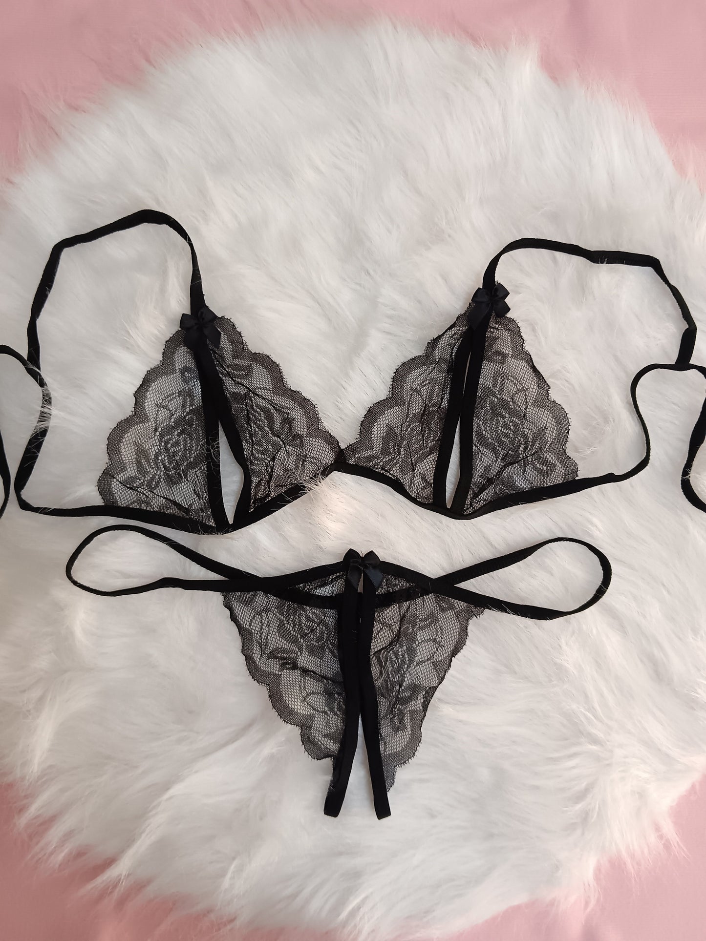Sexy V-Neck Lingerie Set - Exquisite Bra, Open Crotch Panty, Soft Fabric, Comfortable Fit, Women's Erotic Clothing for Intimate Moments
