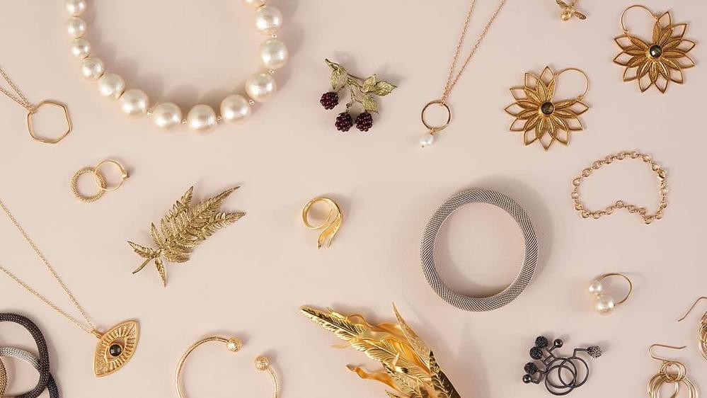 Jewelry - Glamour Gems