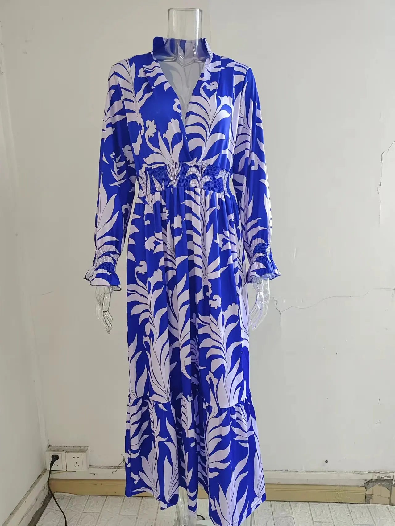 Europe And America Cross Border Autumn/Winter New Long Dress with Waist Pullover And Bohemian Print Long Sleeve Large Swing